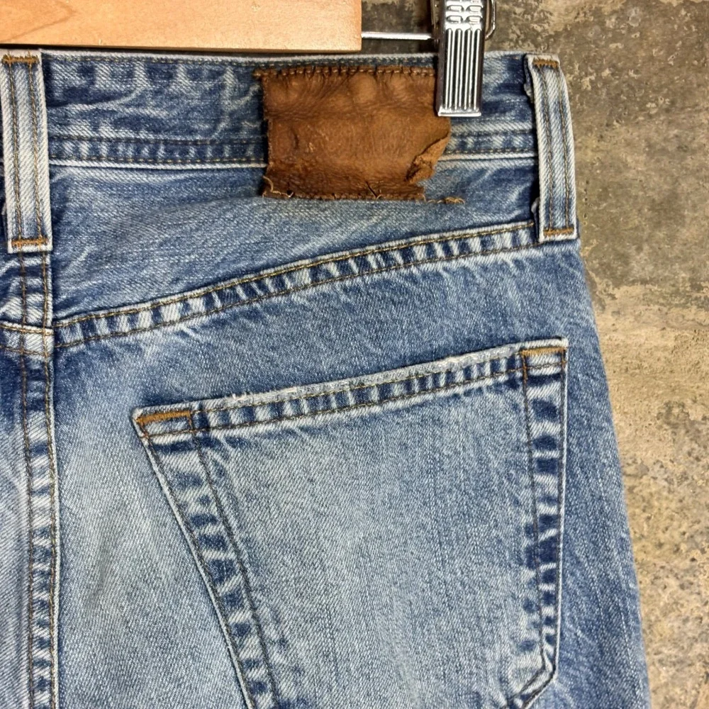 AG Adriano Goldschmied The Nomad Modern Slim Distressed Jeans Light Wash 28 Mens